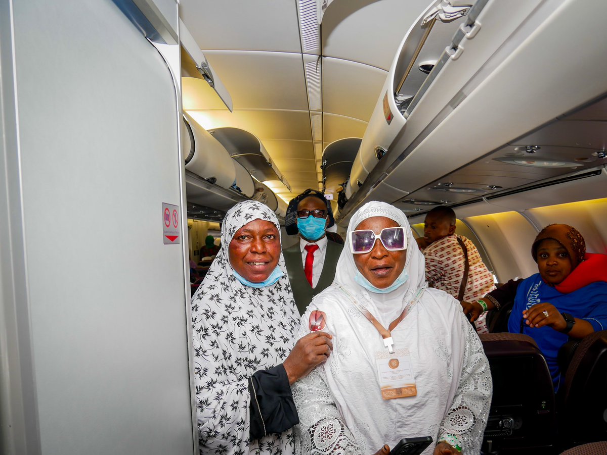 AzmanAir - #LetsFlyAzmanAir tweet media