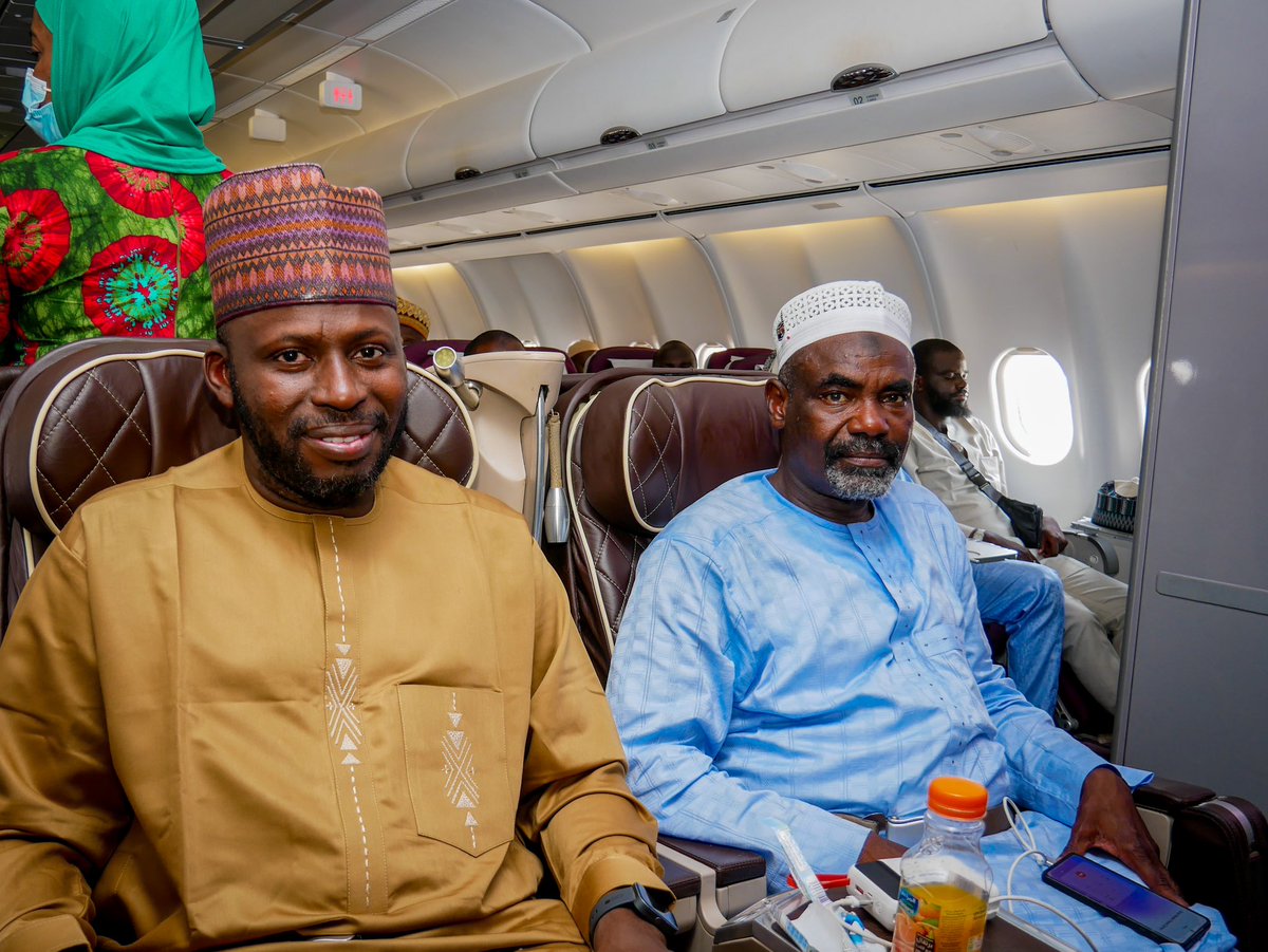 AzmanAir - #LetsFlyAzmanAir tweet media