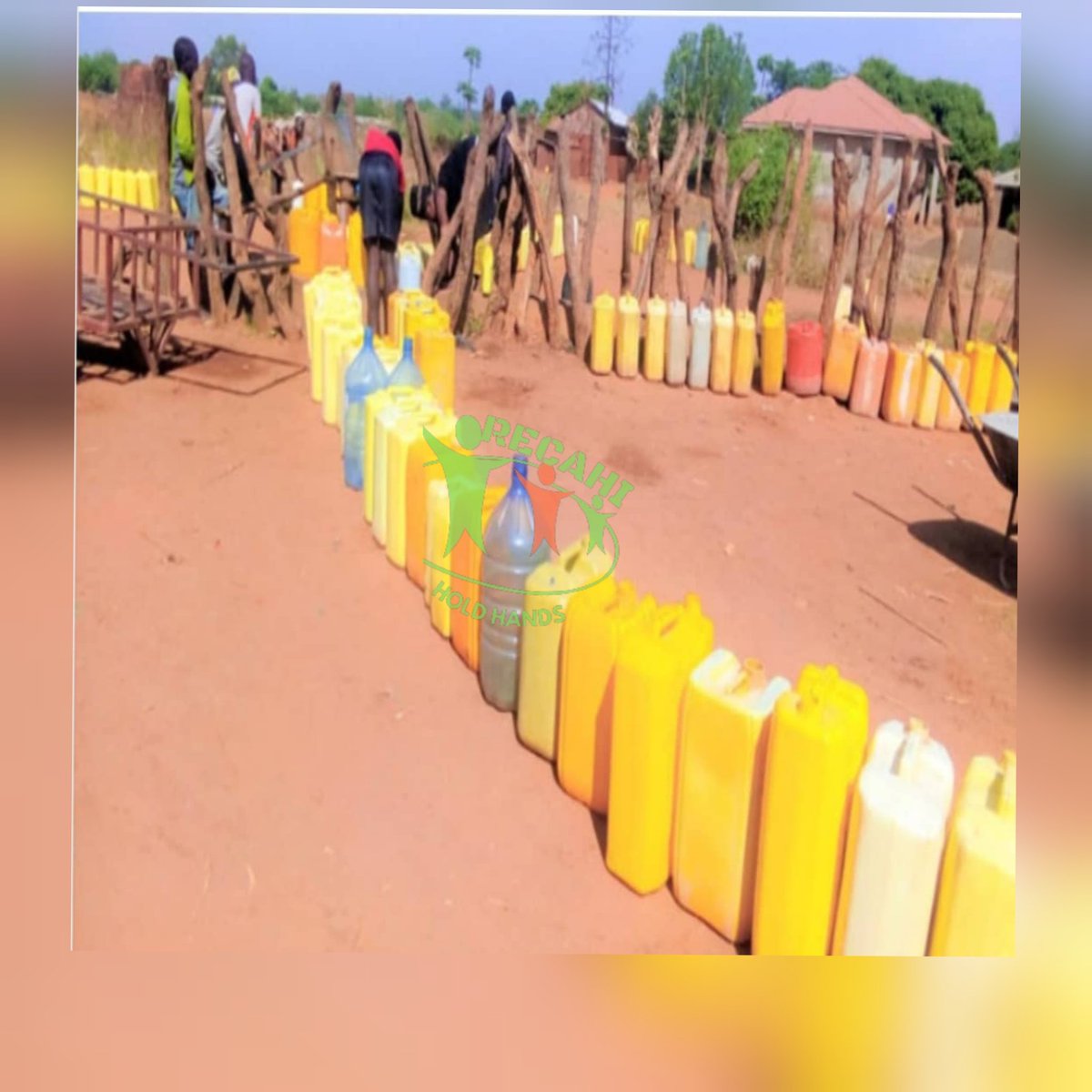 infoAtRECAHI's tweet photo. Guess The Problem ??
#safenature
#ngo
#donation
@MelodyLeeLacy https://t.co/W5XMb6Iuxr