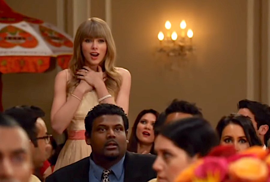 I'm watching New Girl for the first time ever, and this cameo moment was a legitimate jaw-drop.