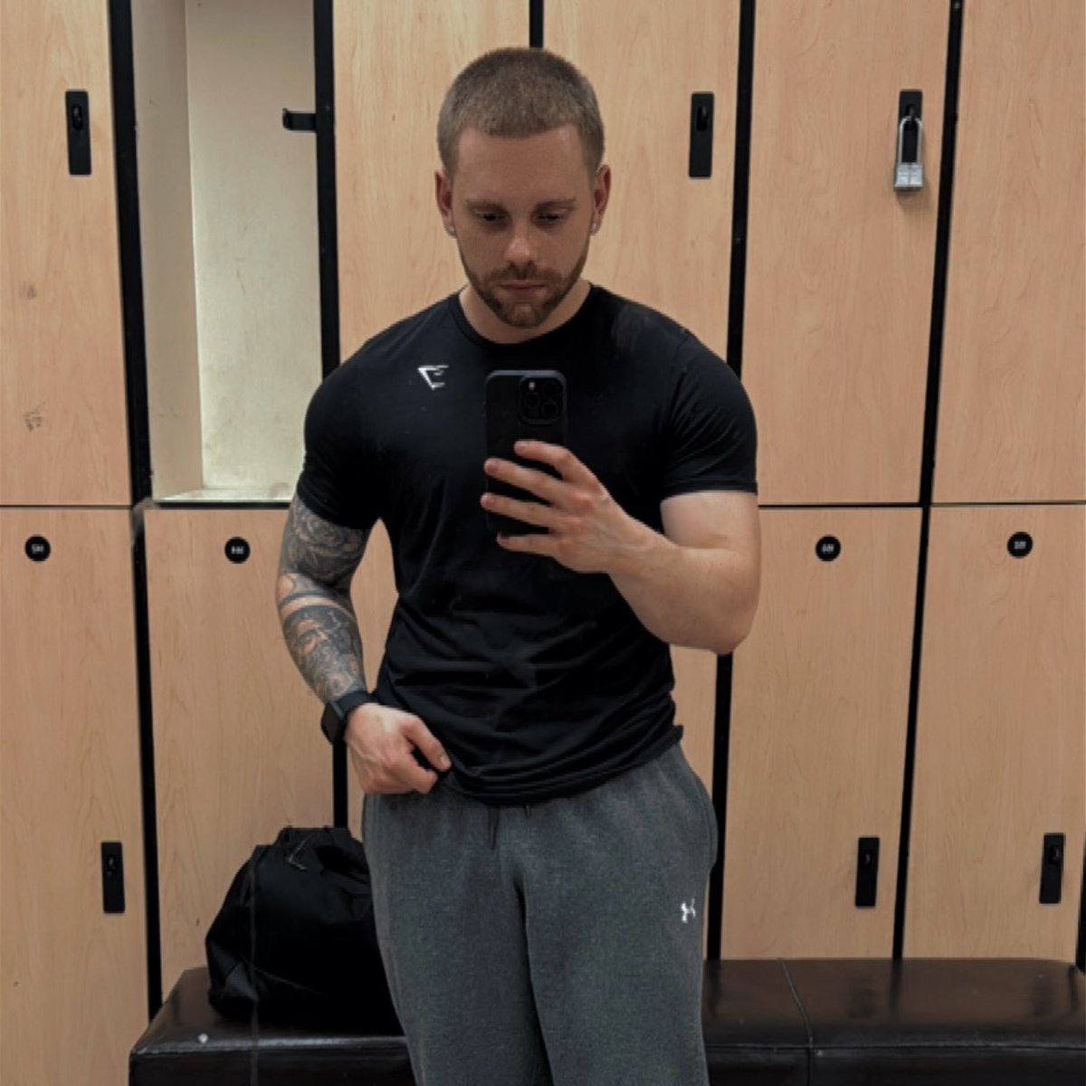 Dillon • Stories tweet media