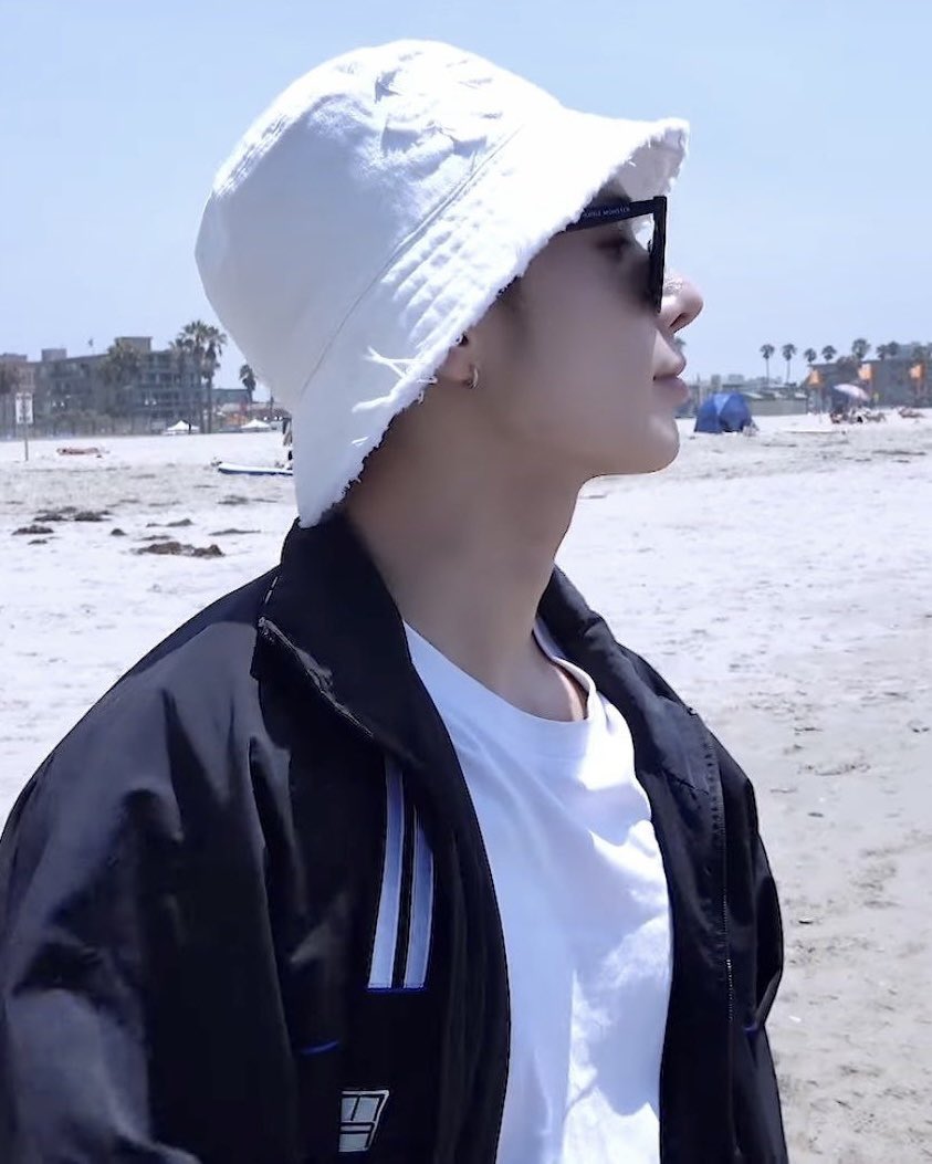 Taehyun. tweet media