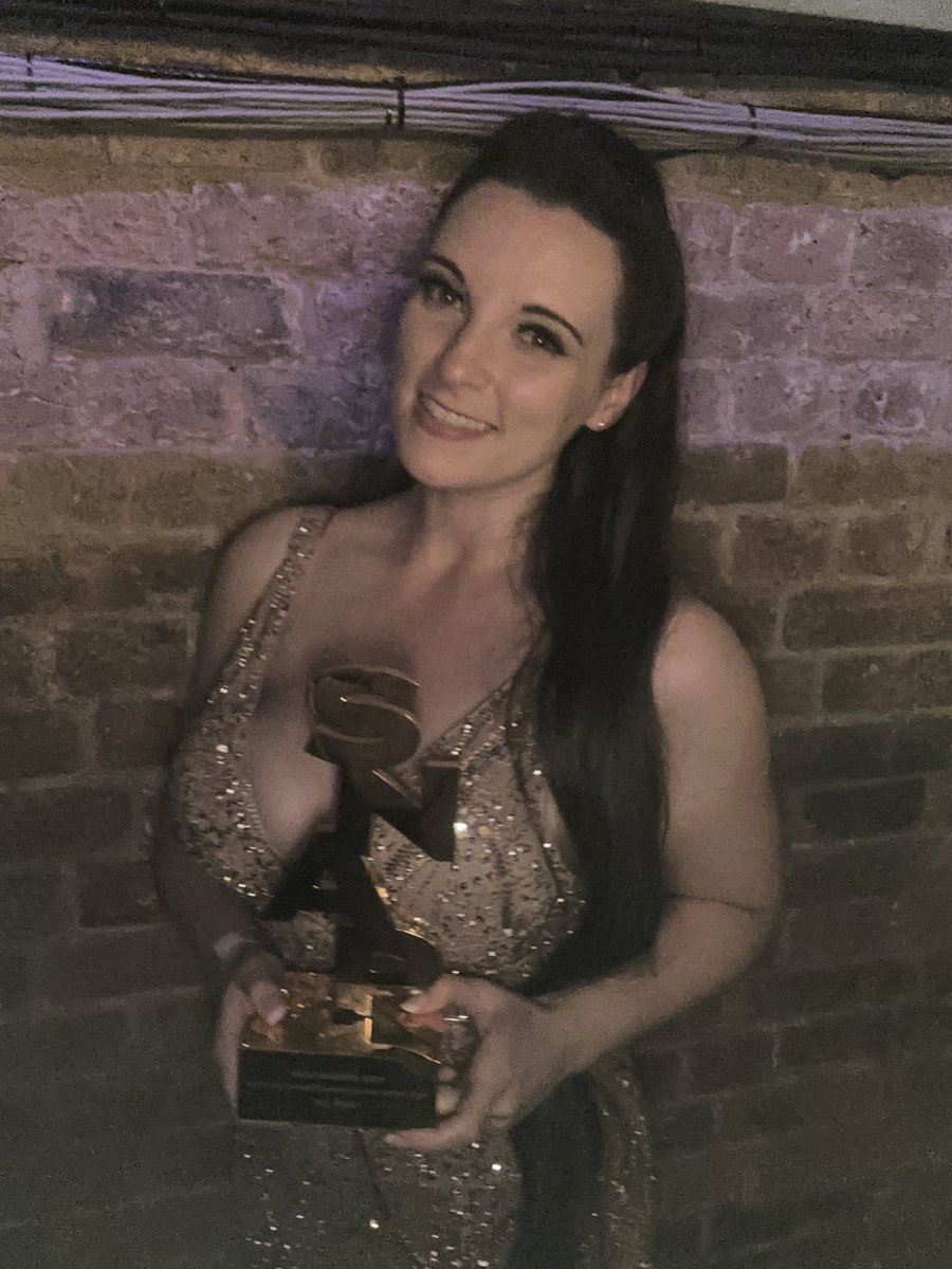 Mr Rain’s Sexy Wrestling tweet media