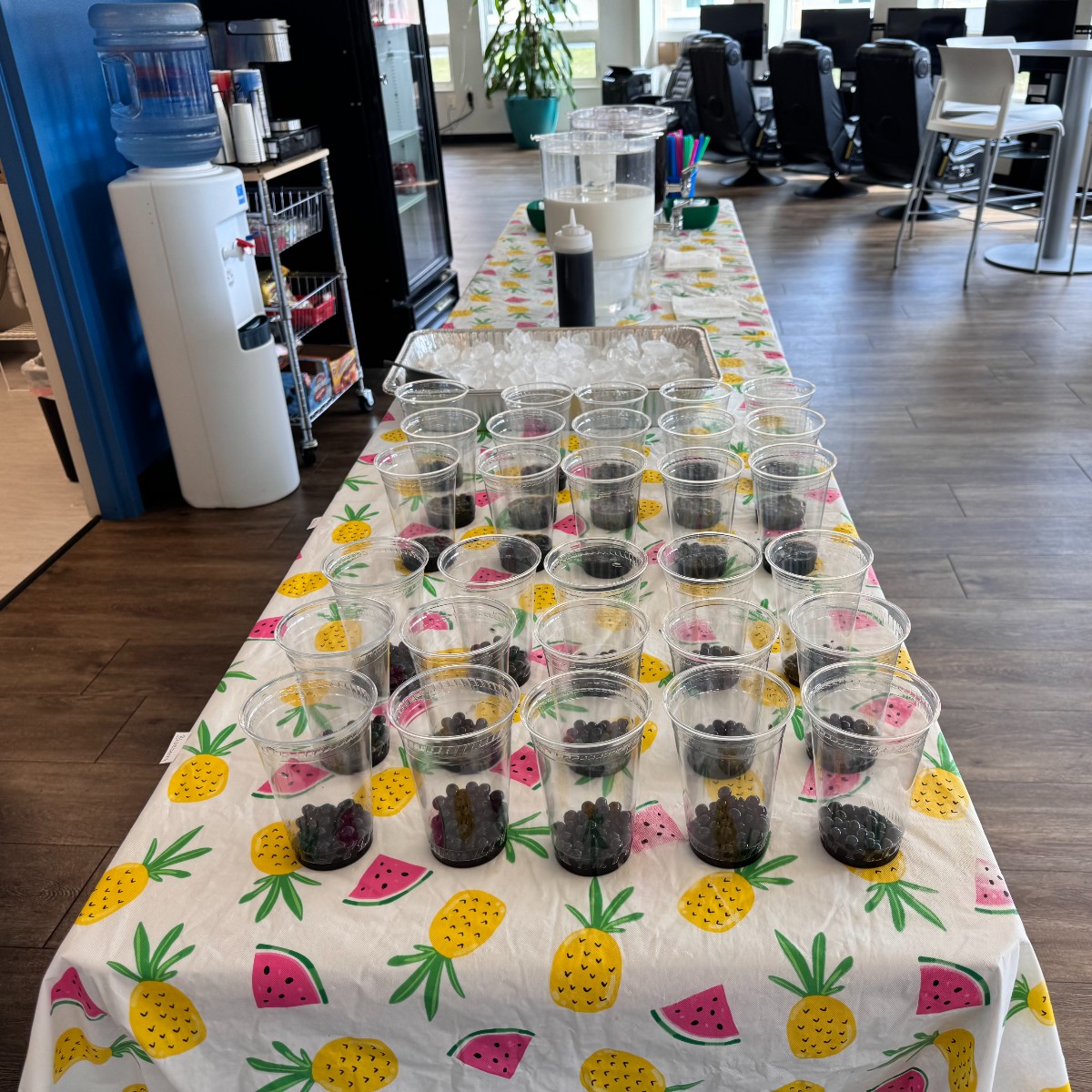 USOAlaska's tweet photo. We hope you had a chance to come out and Make Your Own Boba at the USO! We hope to bring this back in the future, let us know in the comments below if you'd like to see this return! #forthepeoplewhoserve USO https://t.co/K8HNqhUEoK