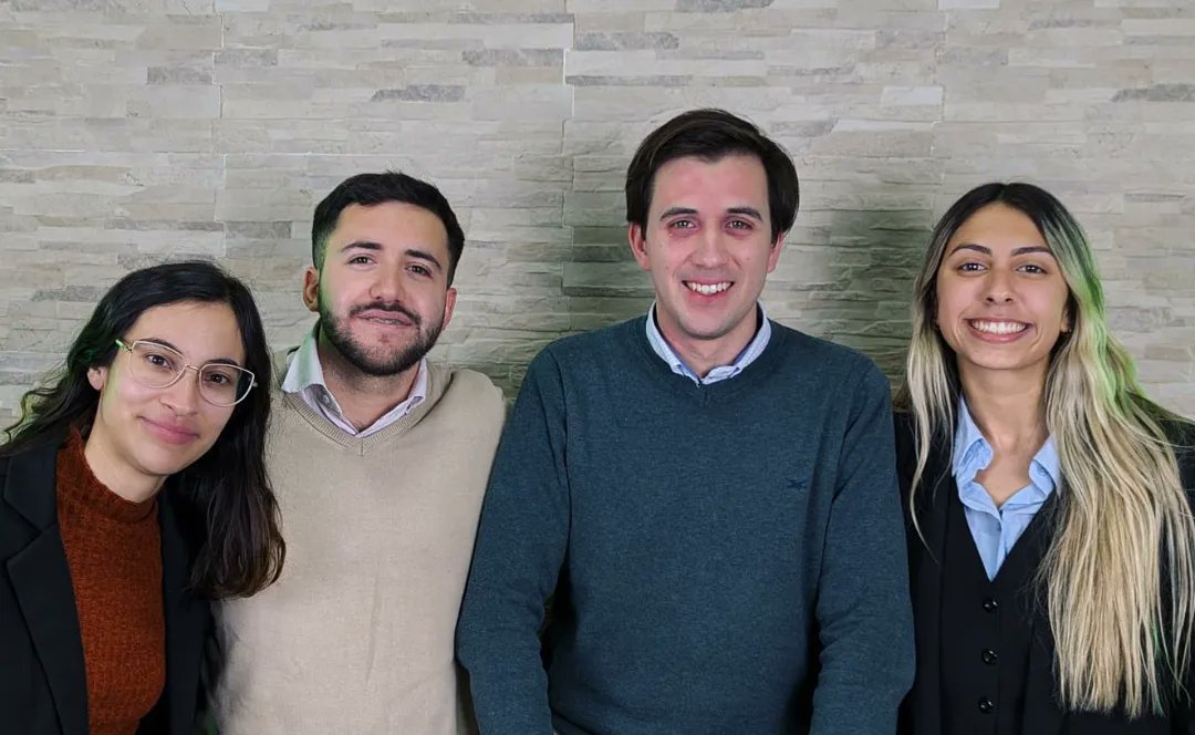 Valeria Castro tweet media