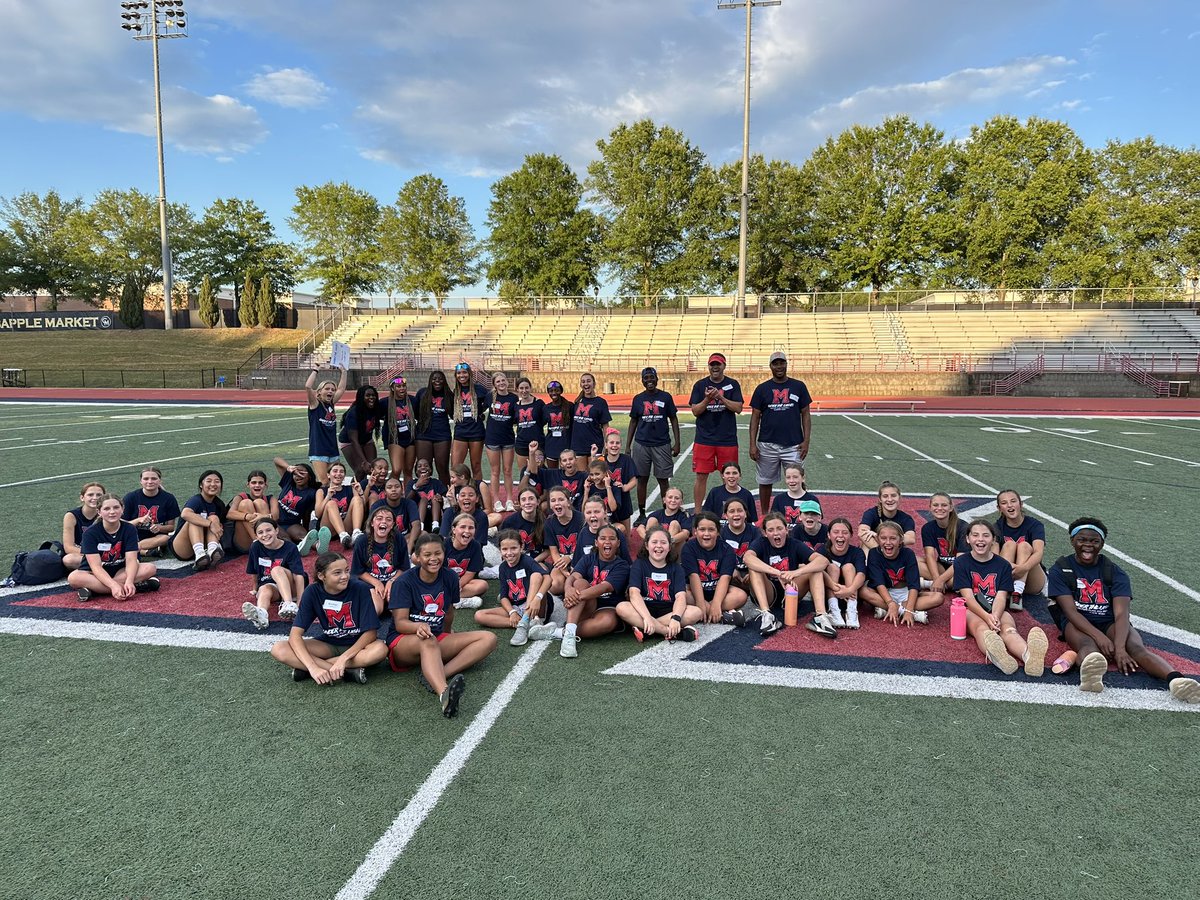 Milton High School Flag Football (@miltonflag) on Twitter photo Final day of camp. Great work all! Thank you coaches and campers! ππΎββοΈββ‘οΈπ¦
π Final day of camp. Great work all! Thank you coaches and campers! ππΎββοΈββ‘οΈπ¦
π