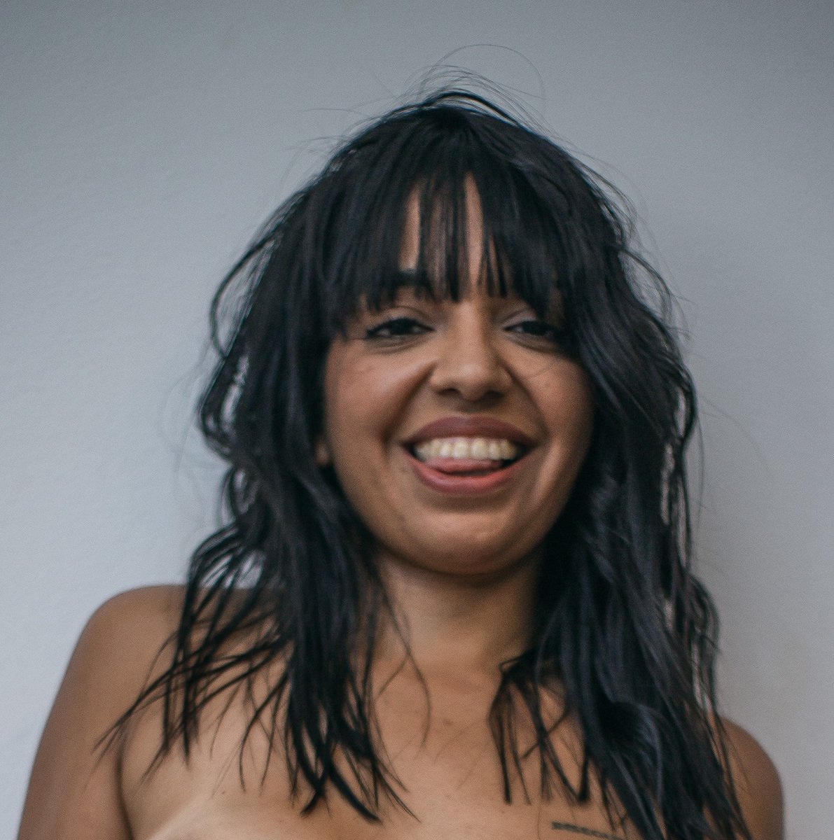 Soymaiah's tweet photo. A smile that can melt even the coldest hearts. ☺️
Visit my bio 🔗

#ofmodel #ofcreator #ofcreators #modeling #girlnextdoor #modelshoot #digitalcreator #model #instafashion #igmodel #modelof #contentcreator #spicycreator #beautifulmodel #exoticwomen #curvymodel #curvymodels https://t.co/MfBwlH2FSw