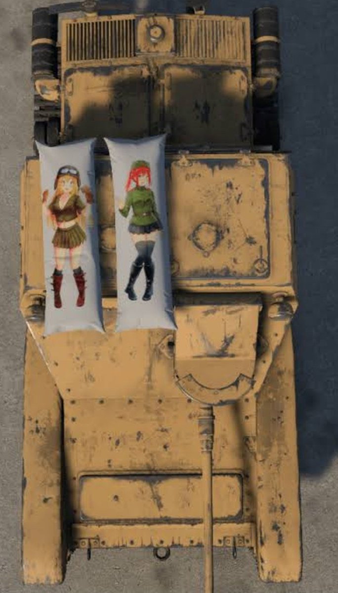 DamnMetalBars's tweet photo. @PlurpleHD @HazelTheWobbly I don't know if they did a girls und panzer collab but they did let you put body pillows on your tank https://t.co/32FpdIaLWu