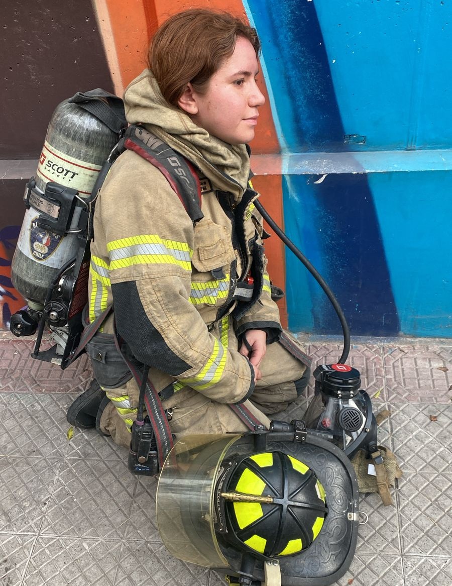 Cuerpo de Bomberos de Santiago tweet media