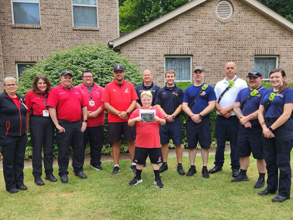 UCStrokeTeam (@ucstroketeam) on Twitter photo HUGE shoutout to David, who called for help when his dad become aphasic. Our MSU team and Colerain EMS had SO MUCH FUN honoring him this week!! (pic shared with permission). <a href="/strokedoc79/">Stacie</a> <a href="/CTRMDMS/">Christopher Richards</a> <a href="/PeymanShirani/">Peyman Shirani, MD</a> <a href="/wechsler_paul/">Paul Wechsler</a> <a href="/uofcincy/">University of Cincinnati</a> <a href="/uc_health/">UC Health</a> <a href="/UCincyMedicine/">UC College of Medicine</a> 🚑🧠⏰🦸 HUGE shoutout to David, who called for help when his dad become aphasic. Our MSU team and Colerain EMS had SO MUCH FUN honoring him this week!! (pic shared with permission). <a href="/strokedoc79/">Stacie</a> <a href="/CTRMDMS/">Christopher Richards</a> <a href="/PeymanShirani/">Peyman Shirani, MD</a> <a href="/wechsler_paul/">Paul Wechsler</a> <a href="/uofcincy/">University of Cincinnati</a> <a href="/uc_health/">UC Health</a> <a href="/UCincyMedicine/">UC College of Medicine</a> 🚑🧠⏰🦸