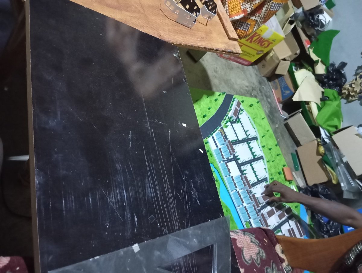 abishal_crypto's tweet image. This is where the beauty comes in. 🏢 🏫 

#Buildingmodel  #construction #blockmodels #landscapes