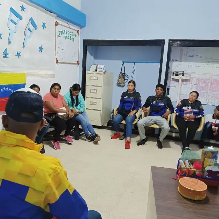 saipdis's tweet photo. ♿#ENTÉRATE 

EN FOTOS 📸

REUNIÓN DE PROMOTORES SOCIALES PARA FORTALECER EL COMPROMISO CON LA POBLACIÓN MÁS VULNERABLE 

#NuevaAmazonas
#LaEsperanzaRecorreLaSelva
#NicoCuadraConmigo https://t.co/JmQzQSRGP6