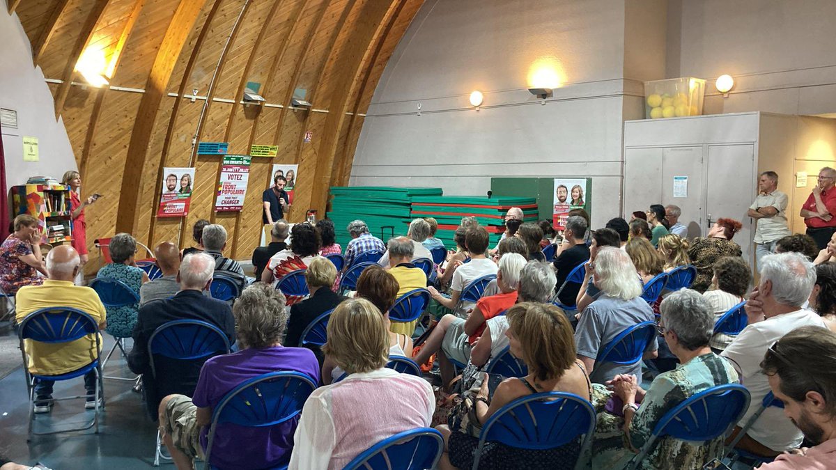 LFI9108's tweet photo. Plus de 150 personnes pour notre réunion publique de campagne !

Une jeunesse engagée, beaucoup d’énergie et de détermination.

Ce 30 juin et 7 juillet, on vote massivement le #NouveauFrontPopulaire https://t.co/XcqXGGofCl