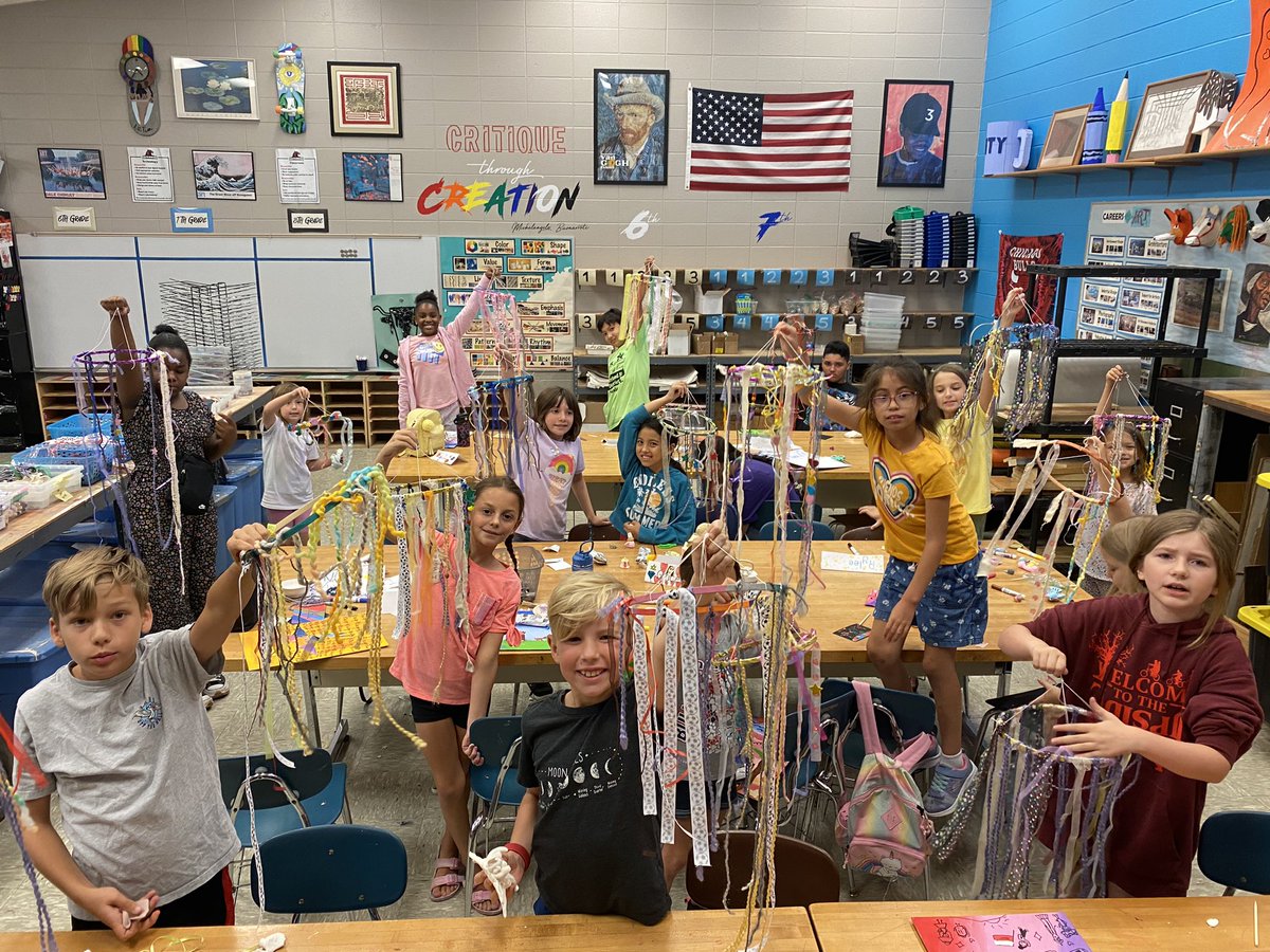 Sharon Grasman (@grasmangrasman) on Twitter photo Day 3 of Art Camp was a success! Hopes and Dreams Chandeliers, Model Magic and Scratch Art! A great way to end the week with this creative group!🎨✂️ <a href="/NHeuserArt/">Nancy Heuser</a> <a href="/ErynBlaserArt/">Eryn Blaser</a> #osd135 Day 3 of Art Camp was a success! Hopes and Dreams Chandeliers, Model Magic and Scratch Art! A great way to end the week with this creative group!🎨✂️ <a href="/NHeuserArt/">Nancy Heuser</a> <a href="/ErynBlaserArt/">Eryn Blaser</a> #osd135