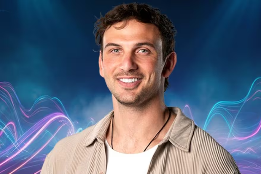 ¿Quién querés que SE VAYA?
❤️: Darío
🔁: Bautista

#granhermano #baunisse #florico #granfuria #lusina