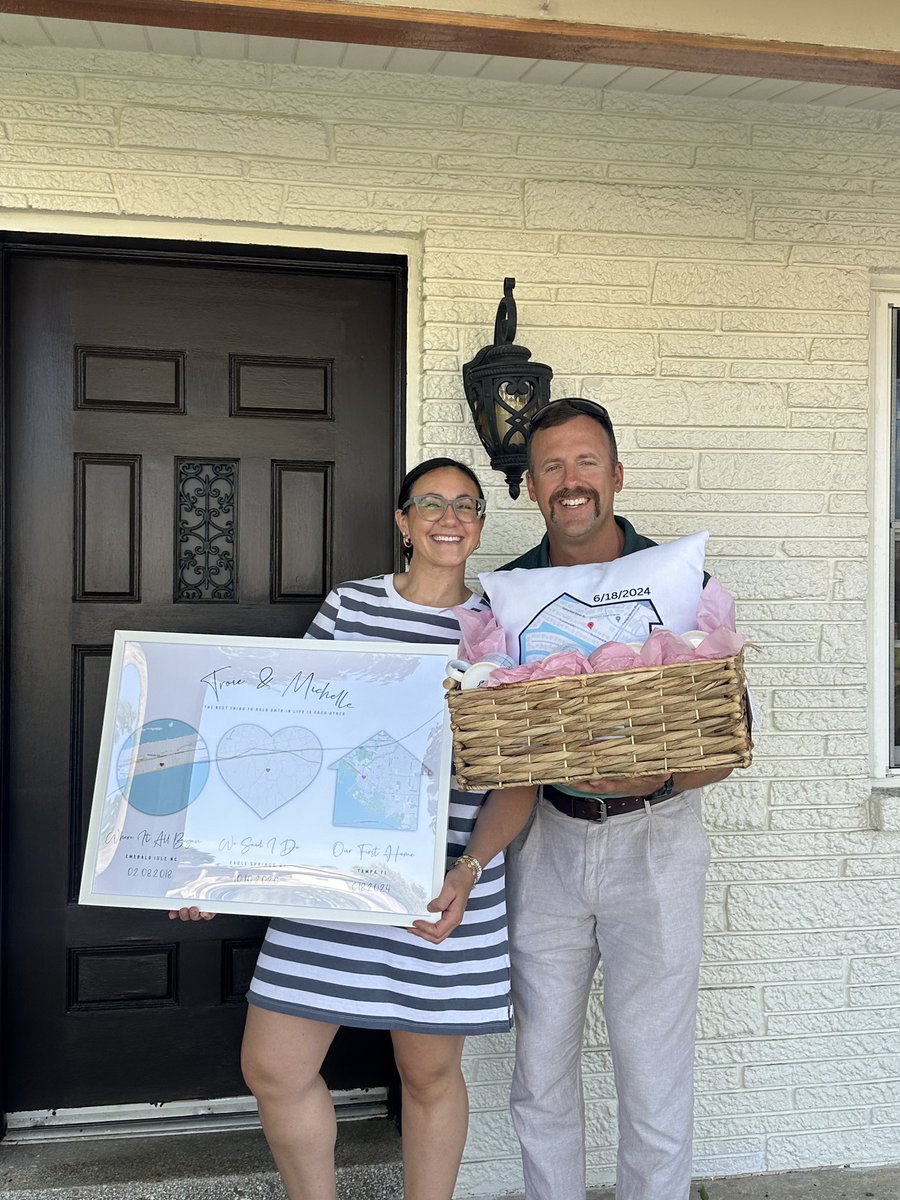 Cathy_Edwards_'s tweet photo. This couple is so dang cute and I’m extremely fortunate to have been the one to help them with their purchase in Tampa Shores during their relocation from Italy! I truly feel that the world is such a better place with the two of you in it! 

#tampa #fl #realtor #kellerwilliams https://t.co/ozYr4ggOt1