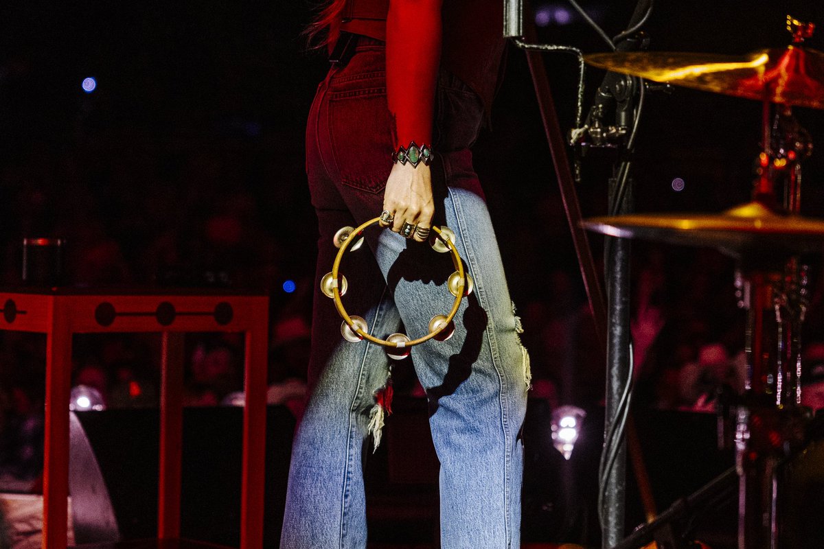 Morgane Stapleton tweet media