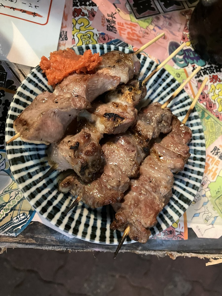 arai_tu's tweet photo. 蒲田・豚番長さん。モツ焼き・肉刺し最高過ぎました。 https://t.co/5Xz7cjCuXQ