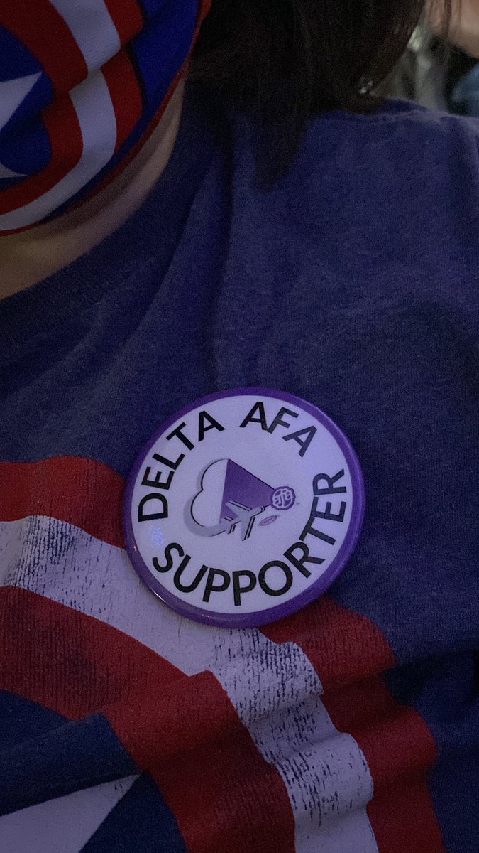 jessinsco's tweet photo. @adamconover @APFAunity @afa_cwa @FlyingWithSara On a Delta flight to ATL and was asked twice in the airport about my button! Proud to share with others the fight and importance of Flight Attendants’ Union and their causes and demands! #DeltaAFA @DeltaAFA https://t.co/flFcbdQBMc