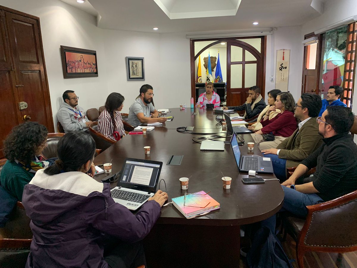 SecCTeICundi's tweet photo. Participamos en el comité de Competitividad y CTeI #COMUC+CTeI Sopó. Con sector empresarial, sociedad civil y gobierno, para el fortalecimiento del ecosistema CTeI,s científicas, capacidades y emprendimiento, planificando la Ruta para el Municipio de Sopó.  #Ciencia #Tecnología https://t.co/G7FN3uvQZA