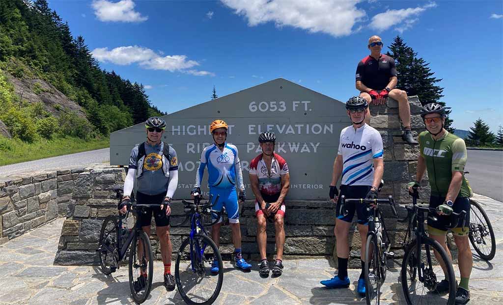 GULO is pleased to support the Veterans History Museum of the Carolinas and has donated a GRD 36 Carbon Wheelset to the Ride the Blue Ridge Parkway fundraiser. We are committed to supporting our cycling community and making a positive impact!