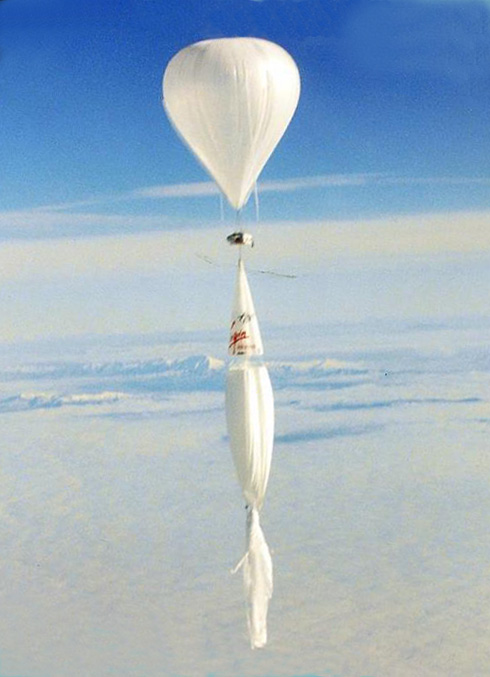 LTAFlight's tweet photo. https://t.co/DogKrBDP2g
Dive into "Just Wind: Tales of Two Pilots Under Pressure" by William G. Armstrong Jr., now reviewed on LTA-Science and Flight Magazine.
This Kindle edition brings to life the daring adventures of ballooning pioneers Tom Gatch and Larry Newman.
Tom Gatch's Solo Atlantic Attempt: A gripping 1974 expedition with a 10-balloon cluster that ended in mystery.
Larry Newman's Earthwinds Project: Ambitious 1990s attempts for a non-stop global flight, showcasing intense competition and technological advancements.
#LTA #Ballooning #Atlantic #TomGatch #LarryNewman #ClusterBallooning #WilliamArmstrong #StratosphericBallooning #HighAltitude #LighterThanAir #justwind
Armstrong, a seasoned balloonist and publicist, captures the essence of these high-flying journeys with humor, detail, and candor. A must-read for anyone intrigued by adventure and the resilience of the human spirit.