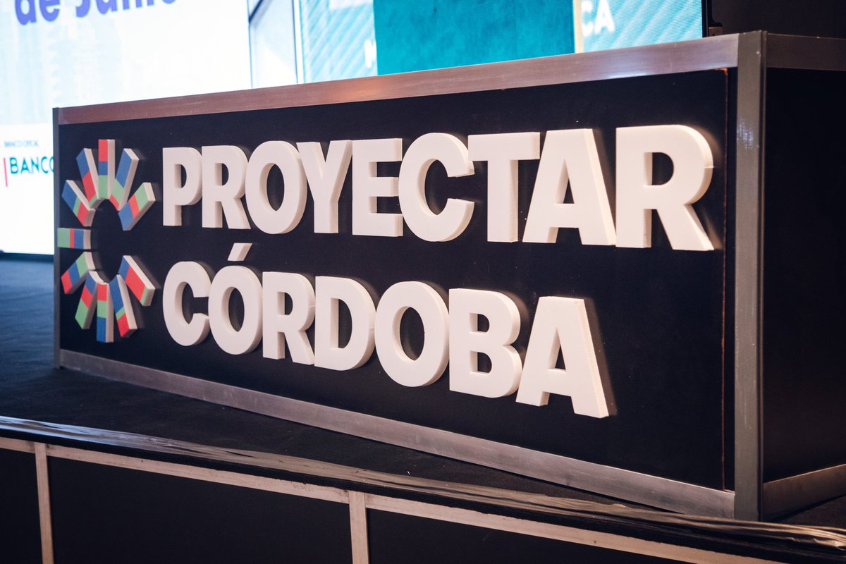 Con la presencia del sector académico, inmobiliario y desarrollista, nos reunimos para pensar juntos la ciudad que queremos. 

Este foro organizado por <a href="/CEDUC4/">CEDUC</a> reúne tendencias y proyecciones inmobiliarias y es un espacio más para fortalecer y expandir el talento cordobés.