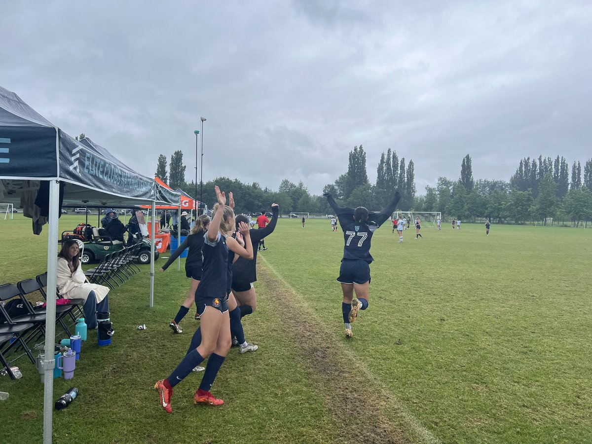 RoyalsFCAZ's tweet photo. The U17 2007 ECNL Girls won their ECNL playoff event Showcase B today against DeAnza Force

This is the second year in a row for them to win the Showcase B tournament.  Congratulations girls.  Great game in rainy wet conditions.  
@ECNLgirls https://t.co/7V99OgGtTl
