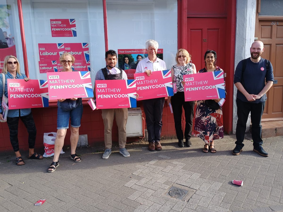 David Gardner πͺπΊπ¬π§ππΊπ¦ (@david_llew) on Twitter photo Good to be out with the <a href="/GWLabour/">G&W Labour</a> Peninsula team again this evening campaigning for <a href="/mtpennycook/">Matthew Pennycook MP</a> with <a href="/EastGCllrs/">East Greenwich Councillors</a> Good to be out with the <a href="/GWLabour/">G&W Labour</a> Peninsula team again this evening campaigning for <a href="/mtpennycook/">Matthew Pennycook MP</a> with <a href="/EastGCllrs/">East Greenwich Councillors</a>