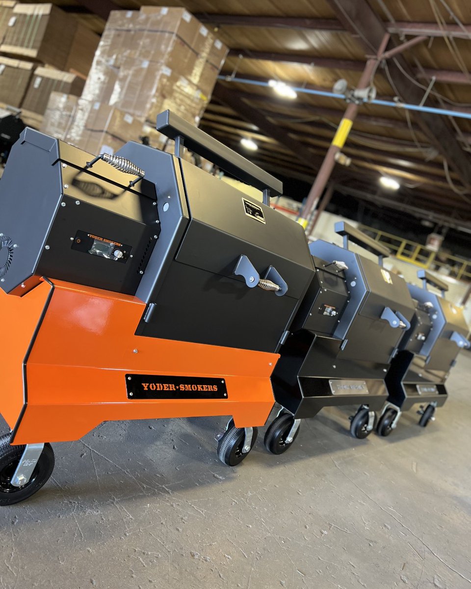 yodersmokers's tweet photo. 🚚 Headed out of the factory today in Kansas...
.
Learn more about the YS640S:
https://t.co/wyvtipP54U
.
#yodersmokers #yoder #grill #pellet #pelletgrill #grilling #whyiyoder #outdoor #outdoors #backyard #bbq #barbecue #yum #pitmaster #ys640 #kansas #usa #americanmade https://t.co/7VEVAqaJaF