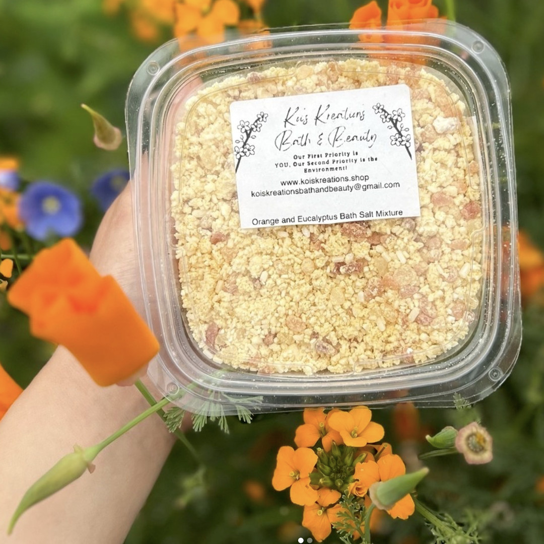 goodnatured_inc's tweet photo. We love showcasing local artisans blending business + sustainability. 🌿
Koi's Kreations natural bath products are packed up in our BPI certified compostable packaging.
S...
https://t.co/jfjb72Fx4f
#DelawareMade #LocalLuxury #CleanBeauty #EcoFriendlyPackaging #goodnaturedinc https://t.co/FwWxvnzuE6