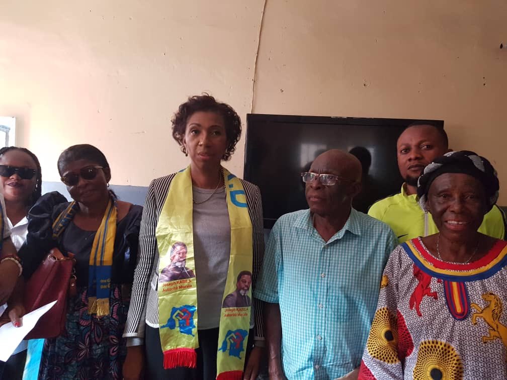JeanineMabunda's tweet image. Toutes mes condoléances à la famille de Mme Aimée Tshingoma Bila, présidente de la Ligue des Femmes pour la commune de NDJILI. 
En ce triste jour, nous perdons une camarade, une femme dévouée, considérée comme l’une des forces vives du #PPRD. 

Mes pensées vont à sa famille et à…