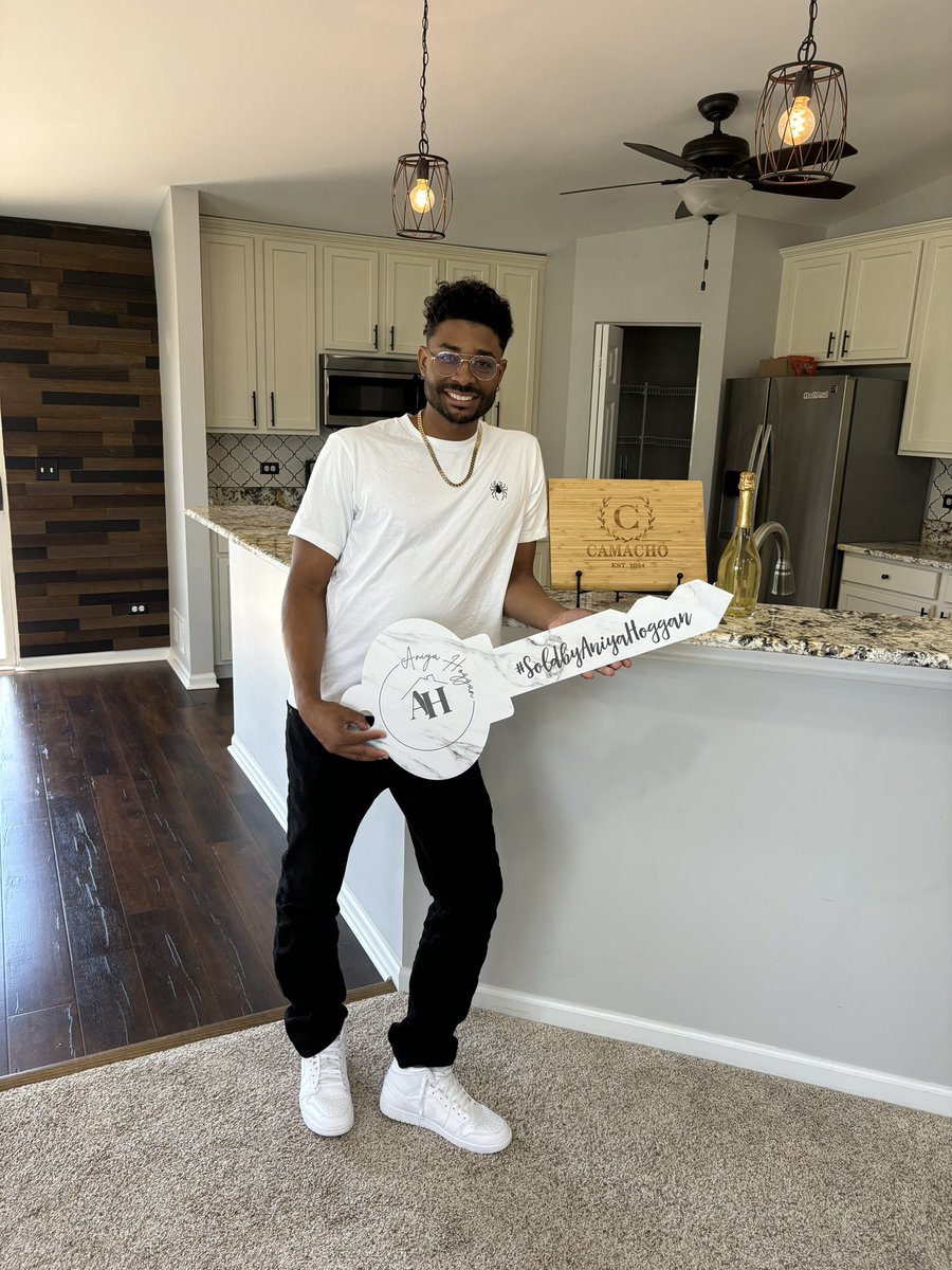 BasedRen's tweet photo. I am homeowner!!! Aayyyyyyee! 🔥🔥🔥🔥 https://t.co/dvaxlVYOCR