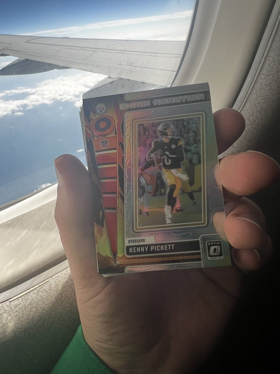 Gazelle315 (@gazelle315) on Twitter photo <a href="/CardPurchaser/">Card Purchaser</a> stop at Walmart it find something to open before my flight to have a plane rip!!! #thehobby #TheHobbyFamily <a href="/CardPurchaser/">Card Purchaser</a> stop at Walmart it find something to open before my flight to have a plane rip!!! #thehobby #TheHobbyFamily
