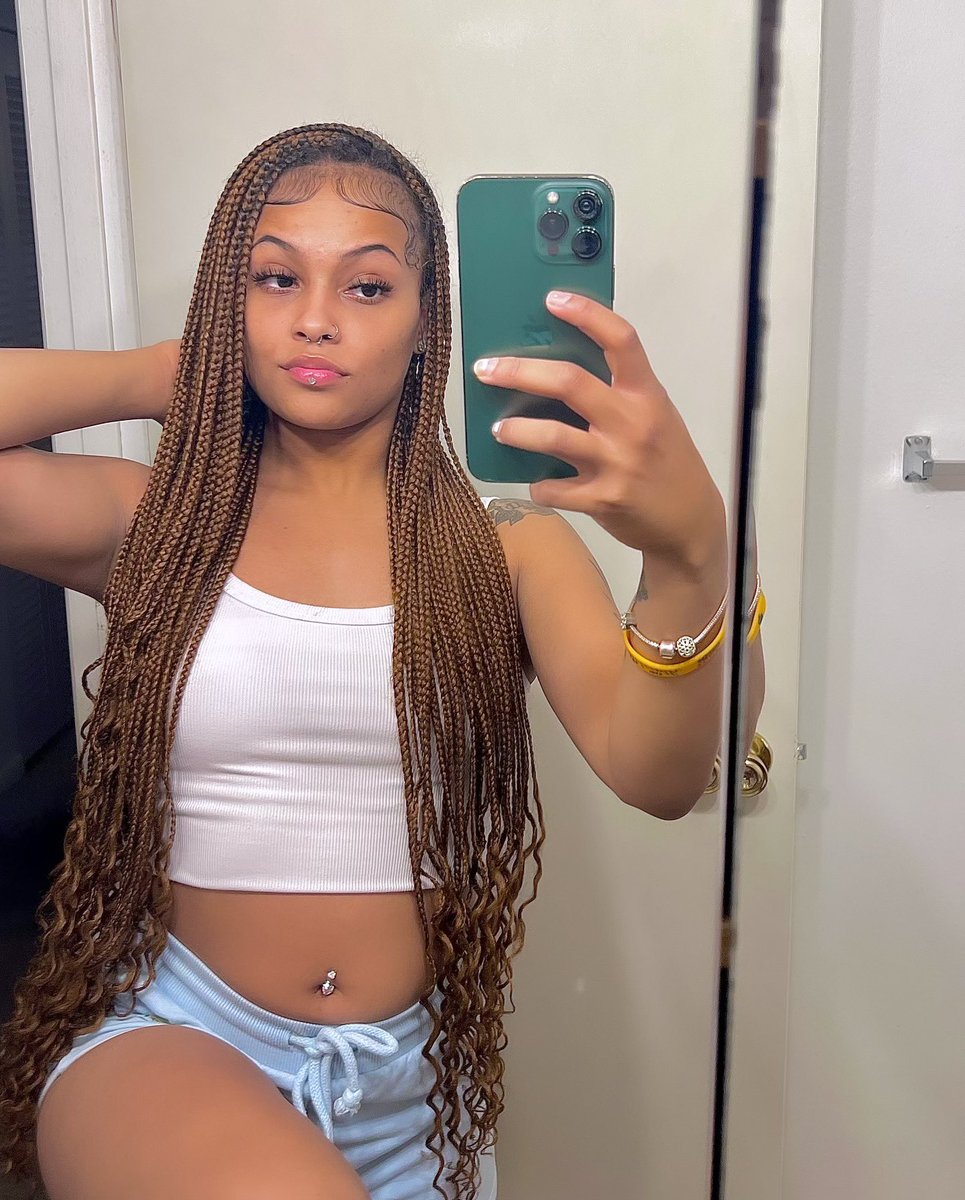 🧚🏽‍♀️ tweet media