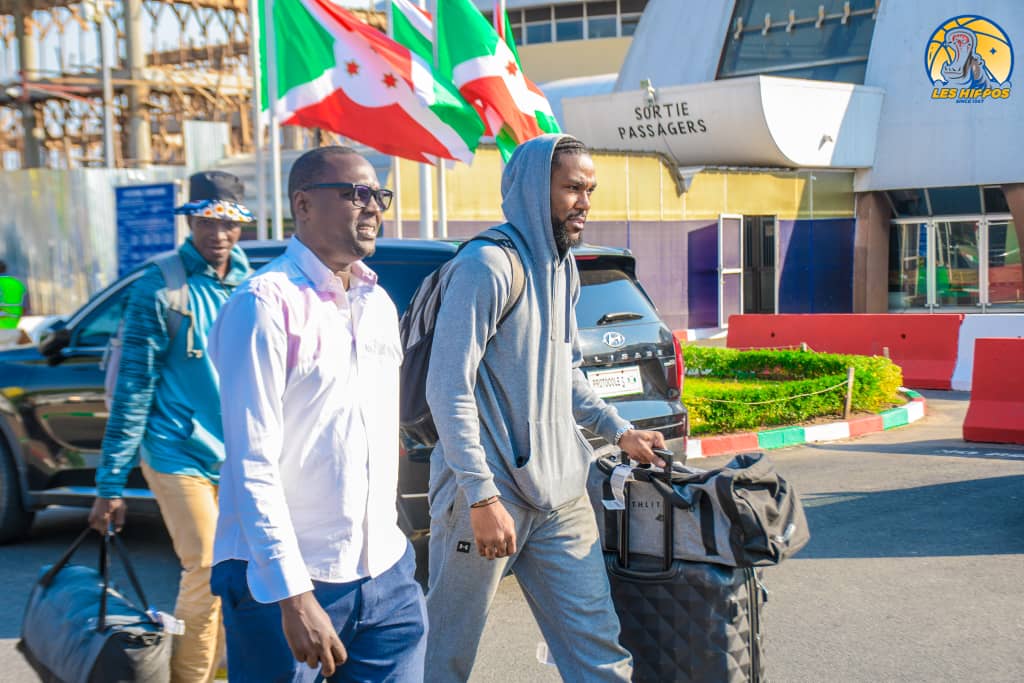 LesHipposBBC's tweet photo. Ravis de vous annoncer l'arrivée de nos nouveaux guerriers. Il s'agit de Kounda Mike Daniel, Mervin Joy MAPAGA et Bapoo Albert Patrick. De grande calibre, ces recrus viennent renforcer nôtre squad en vue de la #VBLEelite8. 

#Allez #Leshippos #Esprit #Esprit #Han https://t.co/3TCesWzwg0