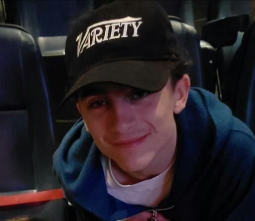 누나 둥근해 싫죠? 
우리 나갈래요? ㅋㅋ