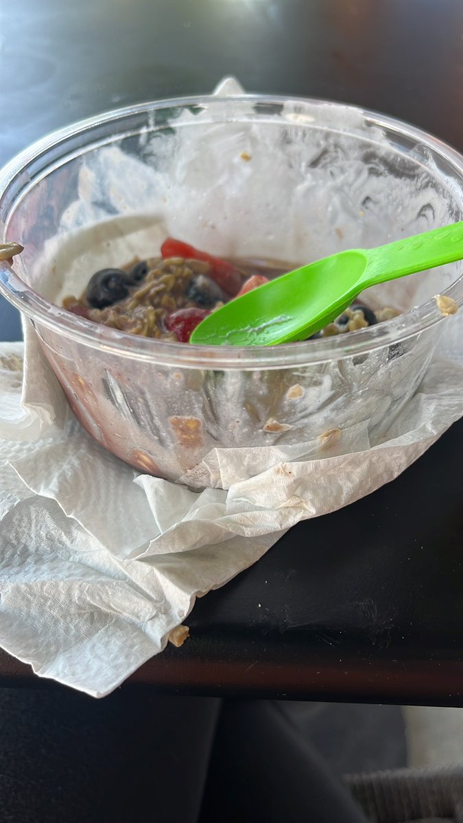 tonga08019095's tweet photo. this is such a good bowl https://t.co/vE51iuJFqO