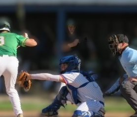 Congrats to our Sophomore catcher Sean Munzert for being named to The Buffalo News ALL WNY 1st Team.

*ECIC II League Defensive Player of the Year*