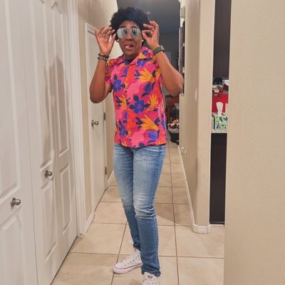 OGAshleyB's tweet photo. #NewProfilePic https://t.co/sulWPKjUDK