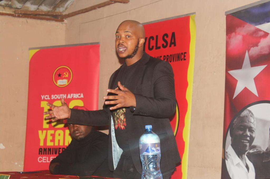 YCLSA's tweet photo. #YCLSA
#AtWork
#BuildingFutureLeaders https://t.co/17VhlMCpOL