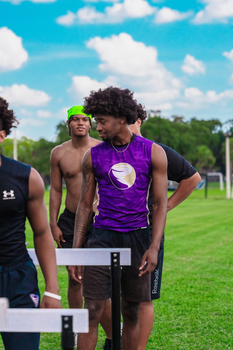 AbrahamBrown437's tweet photo. Great summer so far &amp; to continue, 1% better everyday big things coming this fall 💜 @TornadoFB941 @CoachLittles https://t.co/YseRg21Hqg