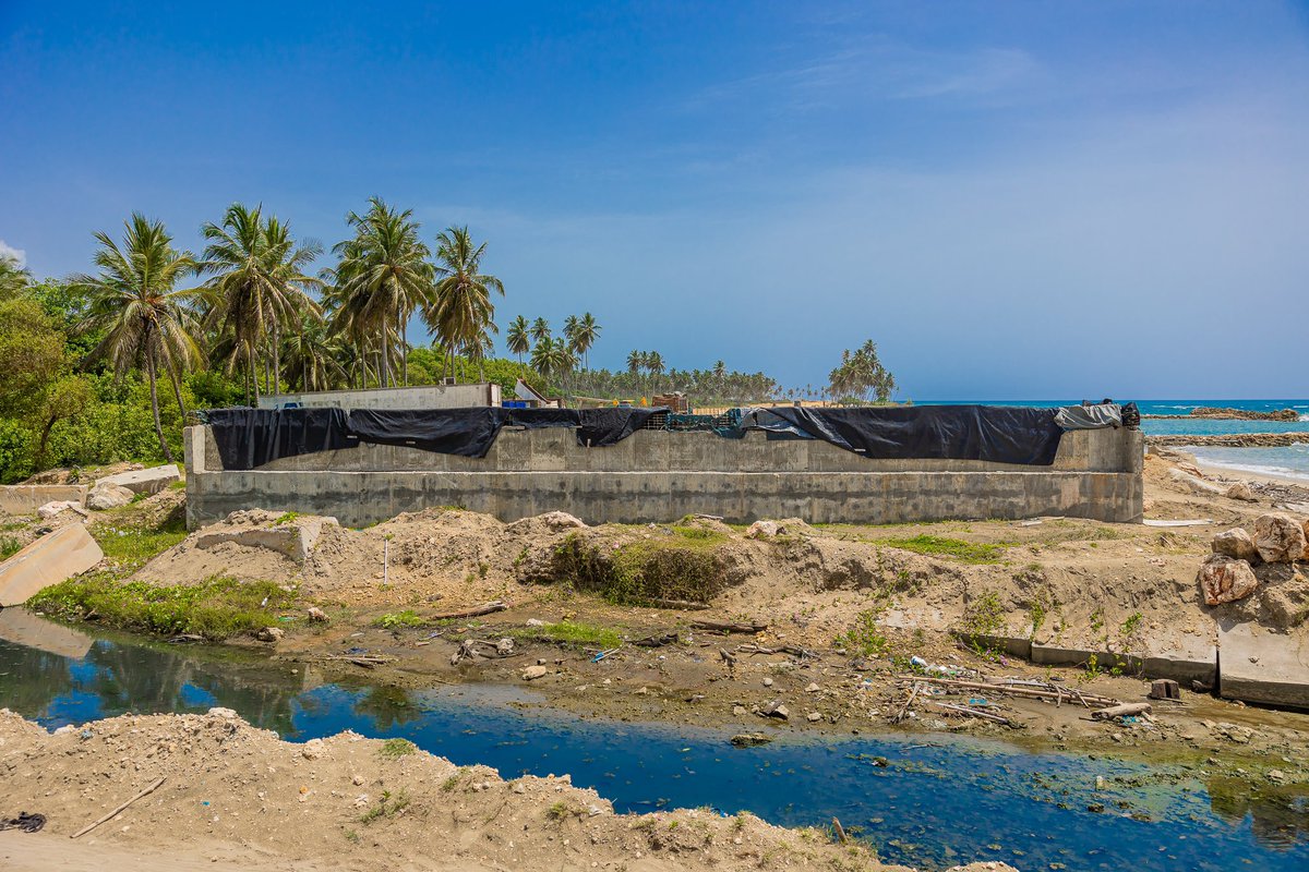 DeligneAB's tweet photo. Hoy pude comprobar el avance de los trabajos en la circunvalación y el Malecón de Nagua, pues esta obra será de gran impacto en la provincia, conectara varios municipios, beneficiara al turismo y el desarrollo económico de la zona. #MásObrasMásVidasTransformadas https://t.co/AW03UmuP6w