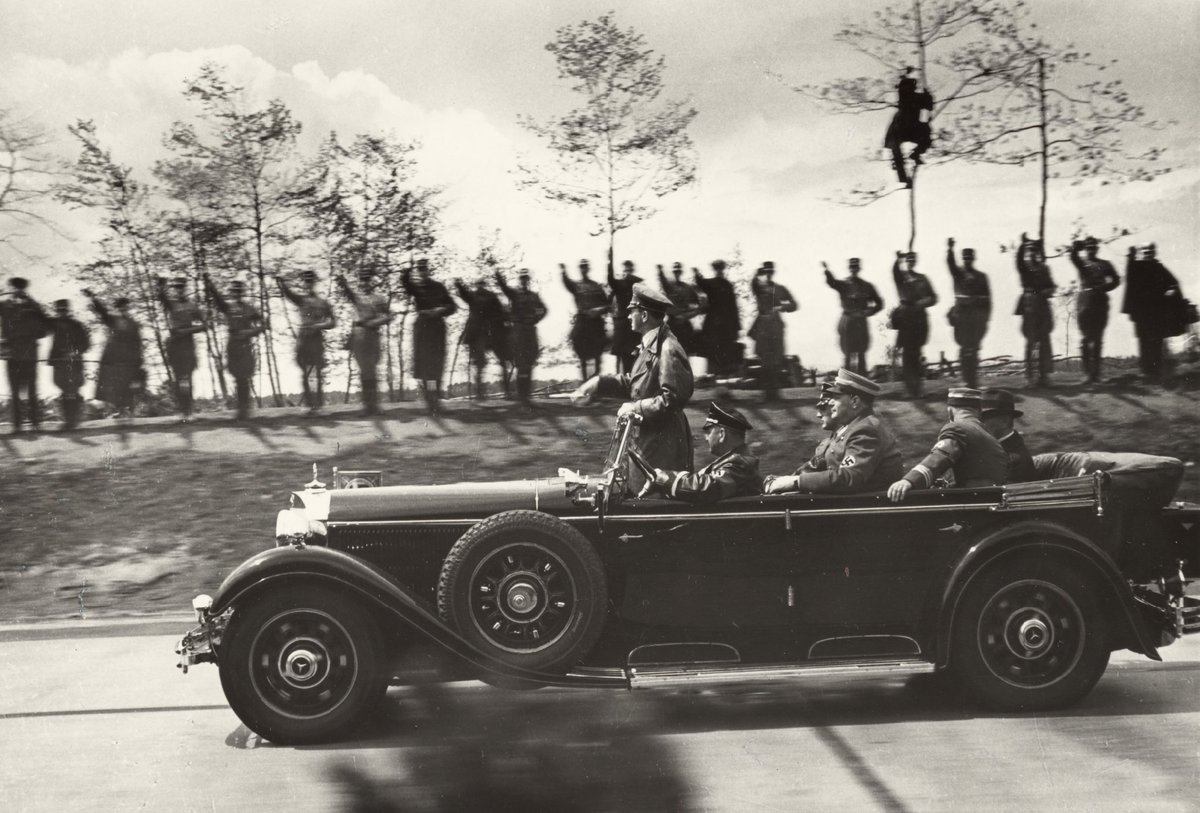 Германия 30-х гг. ХХ века на снимках Пауля Вольффа Paul Wolff (1887 - 1951) Dr. Paul Wolff was born in 1887 in Mulhouse ... Германия 30-х гг. ХХ века на снимках Пауля Вольффа Paul Wolff (1887 - 1951) Dr. Paul Wolff was born in 1887 in Mulhouse ...