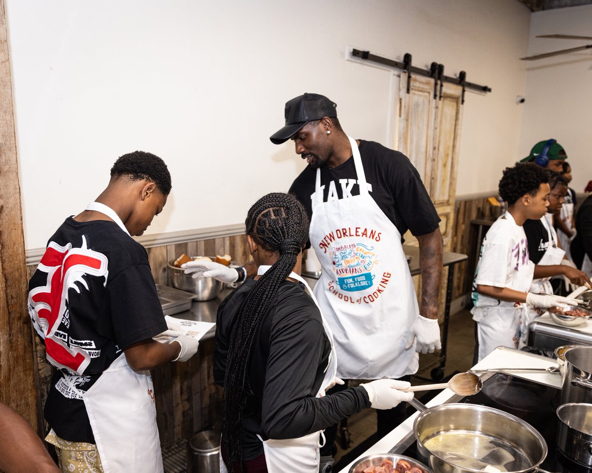 New Orleans Saints tweet media