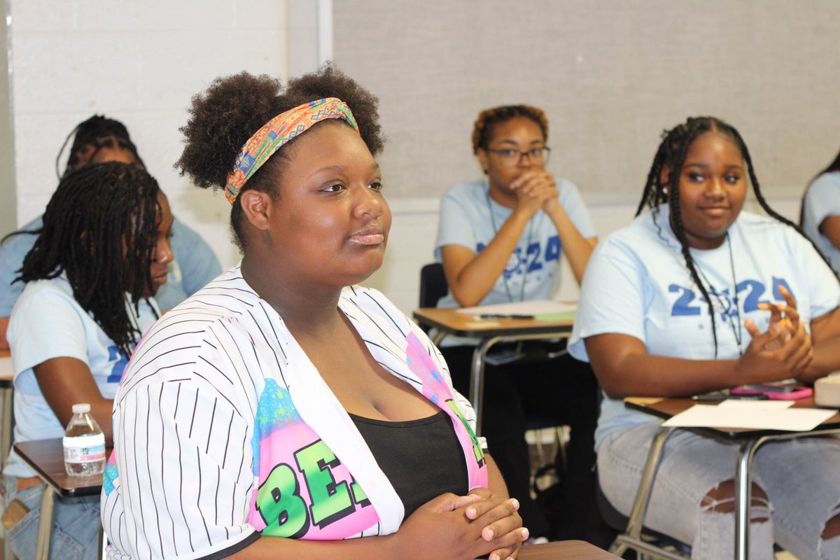 Today at the Becoming Camp was day two of three with Peer Power. Peer Power is a Memphis based non-profit organization that provides tutoring and mentorship for high school students.