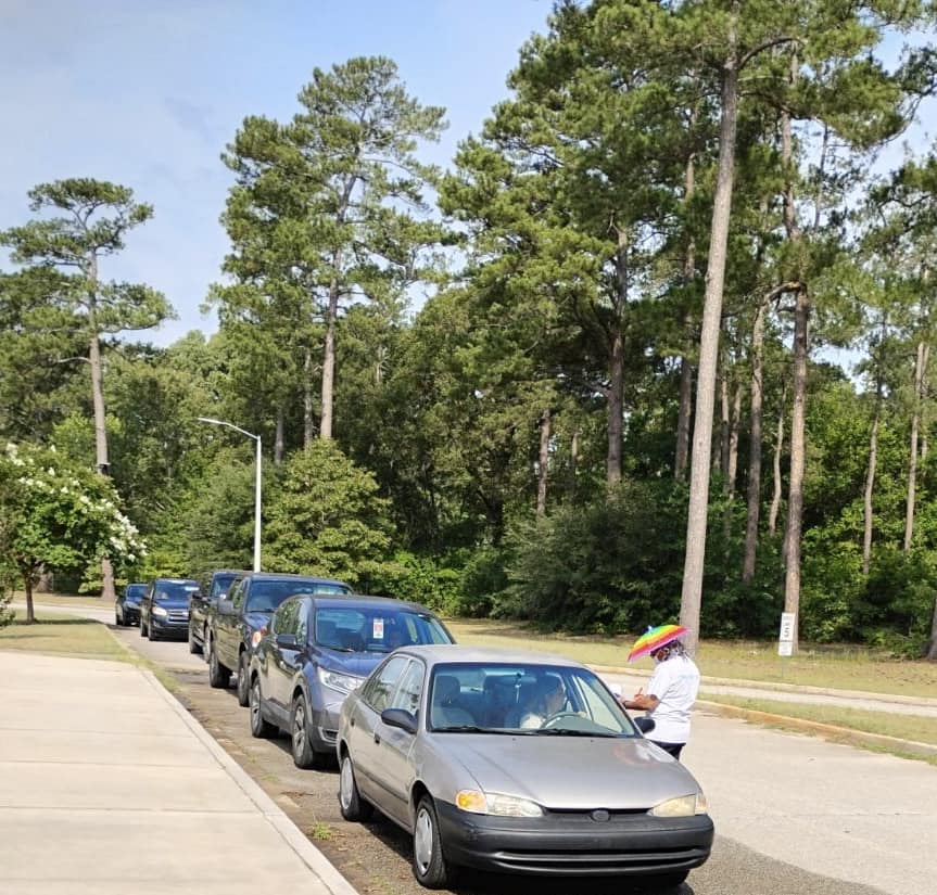SumterMeals's tweet photo. Today was meal distribution day for bulk summer meals. https://t.co/RSKlDqTxG4