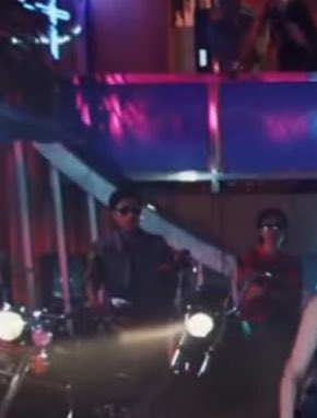 กุว่าช้อคจริง555555555555555

ROCKSTAR OUT NOW
#MusicianLISAisBACK 
#LISAxROCKSTAR