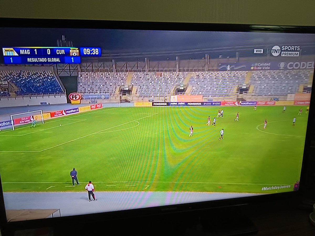 joalimove's tweet photo. Copa Chile Coca-Cola sin... Público 
Gracias @ANFPChile por dejar morir el fútbol chileno @cocacola_cl @ClubMagallanes @curicounidocdp @TNTSportsCL @adn https://t.co/wR3LhLnndH