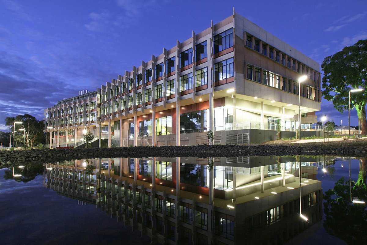 RXiang5's tweet photo. The Computational Biology group at Agribio in beautiful Melbourne hosts several ARC Ph.D scholarships (via La Trobe University); please EOI (https://t.co/eUAdHHjC47) if excited abt applying state-of-art data sciences to enhancing breeding for productive and resilient animals! https://t.co/SmGSCwUw8D